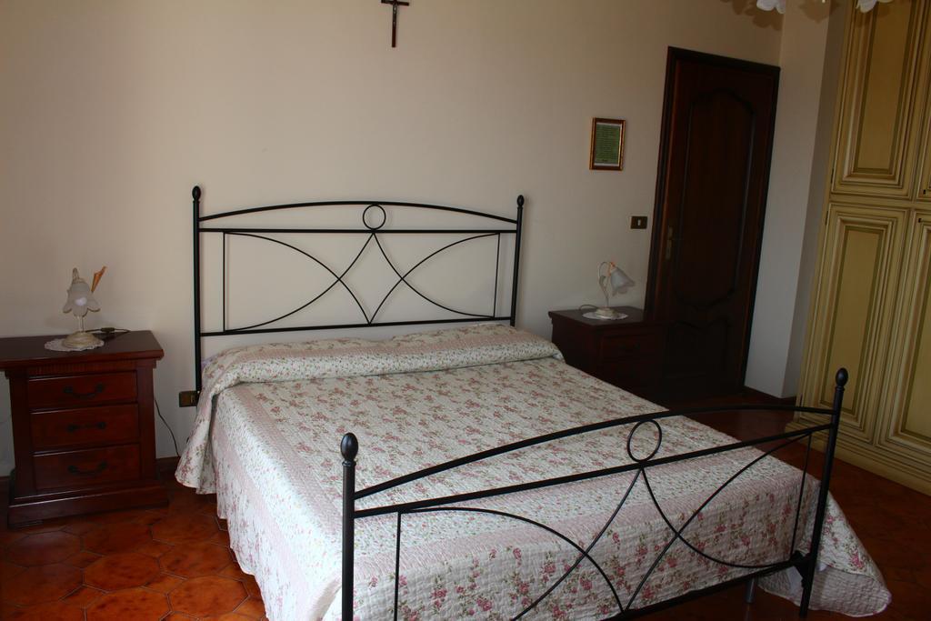House In Caramagna Apartment Imperia Phòng bức ảnh