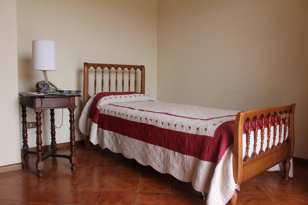House In Caramagna Apartment Imperia Phòng bức ảnh