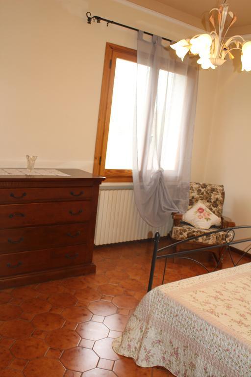 House In Caramagna Apartment Imperia Phòng bức ảnh